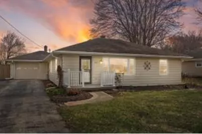 307  Hill St, Hartland, WI 53029 - Photo 1