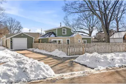 1916  Winnebago St, La Crosse, WI 54601 - Photo 1
