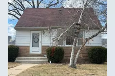 3029 N 88th St, Milwaukee, WI 53222 - Photo 1