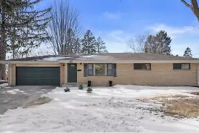 831 W Riverview Dr, Glendale, WI 53209 - Photo 1