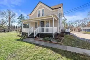 W156N5045 Pilgrim Rd, Menomonee Falls, WI 53051 - Photo 1