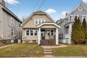 134 E Concordia Ave, Milwaukee, WI 53212 - Photo 1