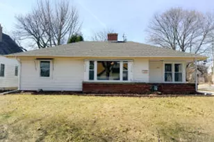 2405 S 83rd St, West Allis, WI 53219 - Photo 1