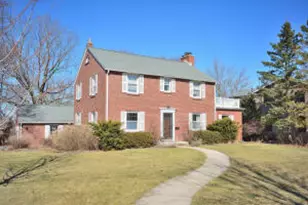 306 Highland Ave, Hartford, WI 53027 - Photo 1