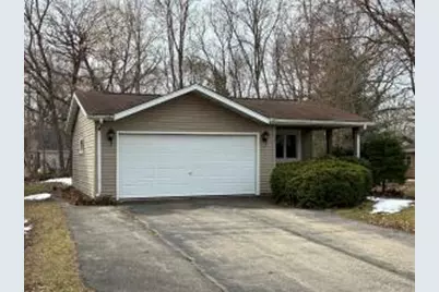 121 E Wisconsin Ave, Salem Lakes, WI 53170 - Photo 1