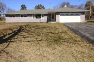 W270N390 Arrowhead Trail, Pewaukee, WI 53188 - Photo 1