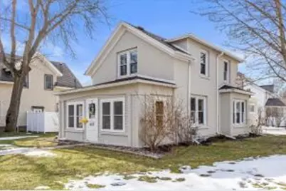 627 W Wisconsin Ave, Oconomowoc, WI 53066 - Photo 1