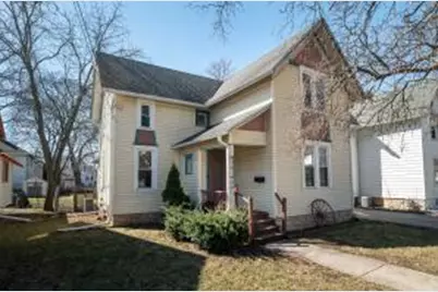 923  Beechwood Ave, Waukesha, WI 53186 - Photo 1