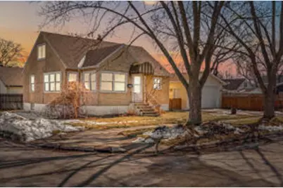 1830  Prospect St, La Crosse, WI 54603 - Photo 1