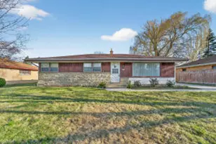 4604 W Dunwood Rd, Brown Deer, WI 53223 - Photo 1