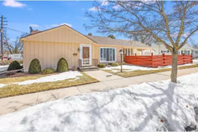 1503 S 25th St, Manitowoc, WI 54220 - Photo 1