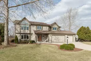 N106W14764 Harrison Cir, Germantown, WI 53022 - Photo 1