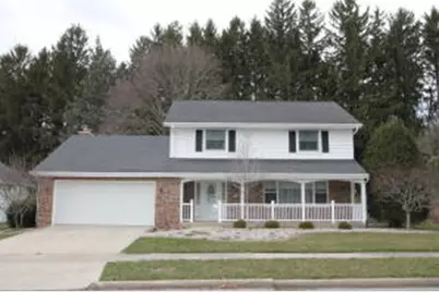 267  Robins Run -, Burlington, WI 53105 - Photo 1
