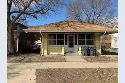211  16th St, La Crosse, WI 54601 - Photo 1