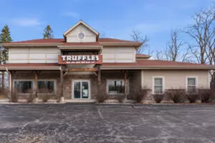 N112W15352 Mequon Rd, Germantown, WI 53022 - Photo 1