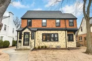 5242 N Diversey Blvd, Whitefish Bay, WI 53217 - Photo 1