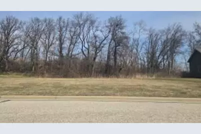 962  Pine Ridge Ct, Brownsville, WI 53006 - Photo 1