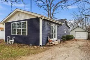 N1142 Walnut Rd, Bloomfield, WI 53128 - Photo 1
