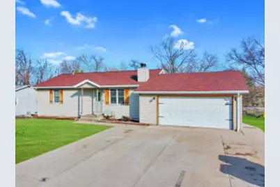 232 W Fremont St, Darien, WI 53114 - Photo 1