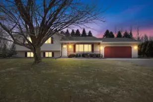 1759 Davids View Dr, Trenton, WI 53090 - Photo 1