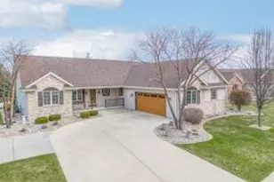 1500 Wedgewood Dr, Watertown, WI 53098 - Photo 1