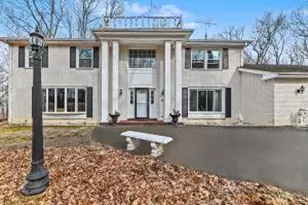 W267S7535 Olympia Ct, Vernon, WI 53189 - Photo 1