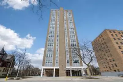 1707 N Prospect Ave, Milwaukee, WI 53202 - Photo 1
