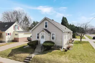 522 W Foster St, Tomah, WI 54660 - Photo 1