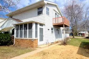 818 S 116th St, West Allis, WI 53214 - Photo 1