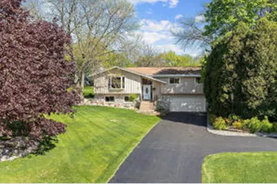 21710 W Ann Louise Ct, New Berlin, WI 53146 - Photo 1