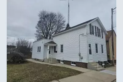 1218 S 10th St, Manitowoc, WI 54220 - Photo 1