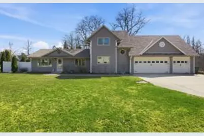 1633 W Eleanor Pl, Mequon, WI 53092 - Photo 1