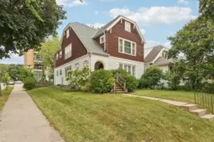 4480 N Bartlett Ave, Shorewood, WI 53211 - Photo 1