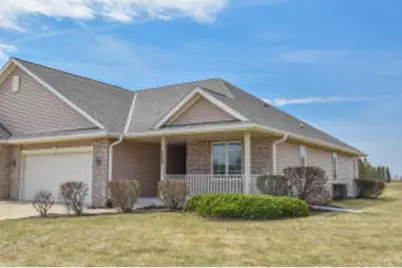309  La Roche Ln, Belgium, WI 53004 - Photo 1