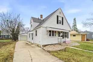 279 Vincent St, Fond du Lac, WI 54935 - Photo 1