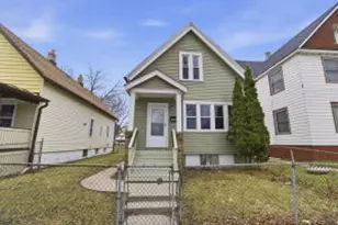 2453 N 15th St, Milwaukee, WI 53206 - Photo 1