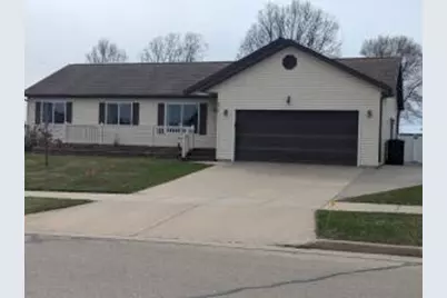 810  Aspen Blvd, Sparta, WI 54656 - Photo 1