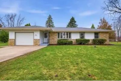 N64W15472  Sunny Dale Dr, Menomonee Falls, WI 53051 - Photo 1