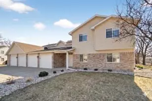 129 S Curtis St, Lake Geneva, WI 53147 - Photo 1