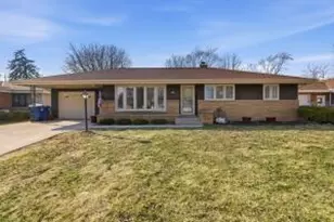 919 N Stanford St, Port Washington, WI 53074 - Photo 1