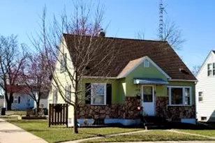 1372 Hyde Ave, La Crosse, WI 54601 - Photo 1