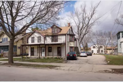 400  McCall St #404, Waukesha, WI 53186 - Photo 1