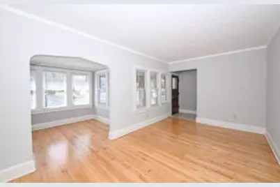 7702 W Lorraine Pl, Milwaukee, WI 53222 - Photo 1