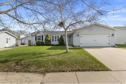 5315  66th Pl, Kenosha, WI 53142 - Photo 1