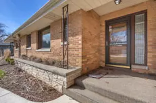 2420 Mayflower Ave, Sheboygan, WI 53083 - Photo 1