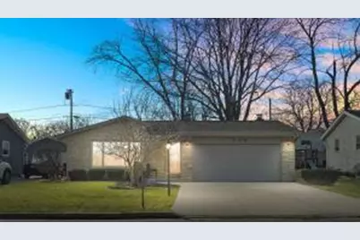 210  Echo Ln, Racine, WI 53406 - Photo 1