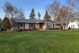 13600 W Forest Knoll Dr, New Berlin, WI 53151 - Photo 1