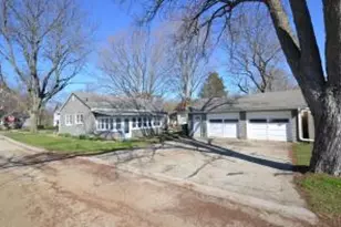 429 S Whiton St, Whitewater, WI 53190 - Photo 1