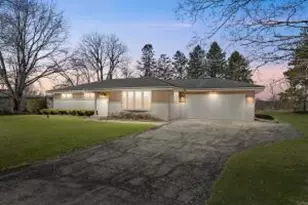 W287N6615 Hibritten Way, Merton, WI 53029 - Photo 1