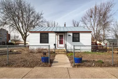 803  Hood St, La Crosse, WI 54601 - Photo 1